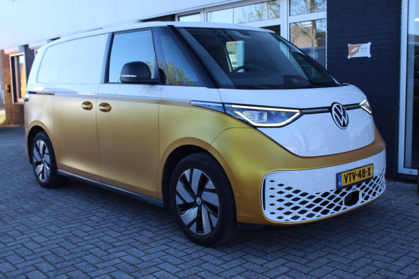 Volkswagen ID. Buzz Cargo 150KW -- 77 kWh acccu WLTP 418KM ✓ SoH 99,4% ✓ 3-zits ✓ navigatie ✓ lm velgen