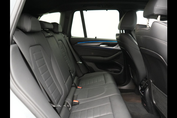 BMW X3 xDrive30e M Sport PHEV 293pk Dealer O.H. | Head Up | Laser LED | 360 Camera | Lederen Sportstoelen Verwarmd | Keyless | Blis | Apple Carplay | Hifi Audio | Sfeerverlichting | Navigatie | DAB | Cruise Control | 20"L.M | Plug In Hybrid |
