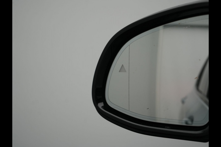 BMW X3 xDrive30e M Sport PHEV 293pk Dealer O.H. | Head Up | Laser LED | 360 Camera | Lederen Sportstoelen Verwarmd | Keyless | Blis | Apple Carplay | Hifi Audio | Sfeerverlichting | Navigatie | DAB | Cruise Control | 20"L.M | Plug In Hybrid |