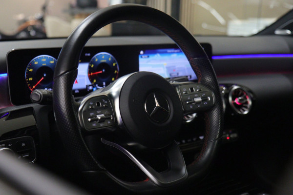 Mercedes-Benz A-Klasse 220 Launch Edition NAP Pano/Carplay/Mem/Sfeer/Acc/360Cam/Vol