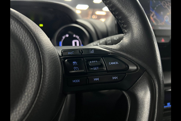 Toyota Yaris 1.5 Hybrid Dynamic | Trekhaak | PDC | Navi
