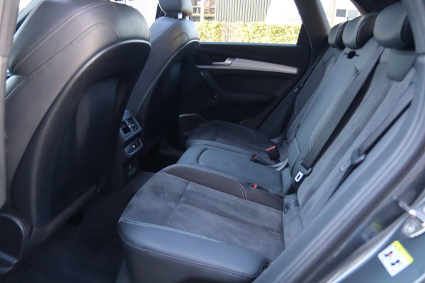 Audi Q5 50 TFSI e quattro S Line / PANODAK / B&O / CAMERA / KEYLESS