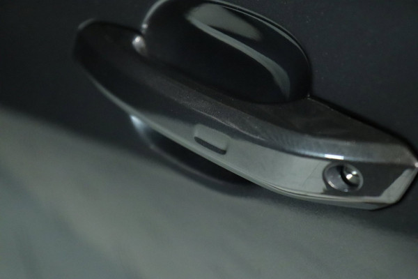 Audi Q5 50 TFSI e quattro S Line / PANODAK / B&O / CAMERA / KEYLESS