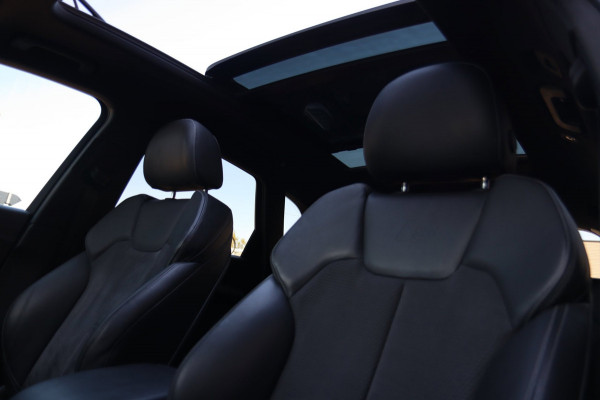 Audi Q5 50 TFSI e quattro S Line / PANODAK / B&O / CAMERA / KEYLESS