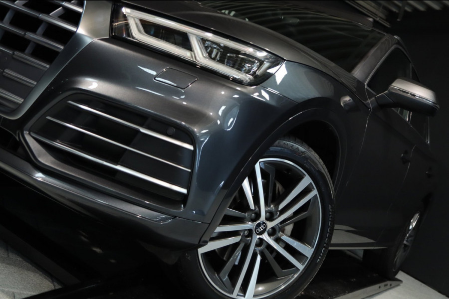 Audi Q5 50 TFSI e quattro S Line / PANODAK / B&O / CAMERA / KEYLESS