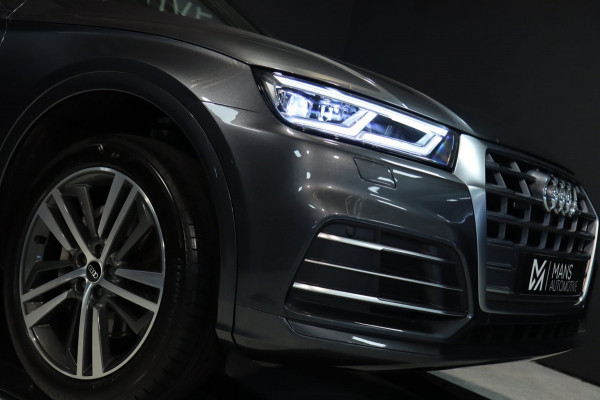 Audi Q5 50 TFSI e quattro S Line / PANODAK / B&O / CAMERA / KEYLESS