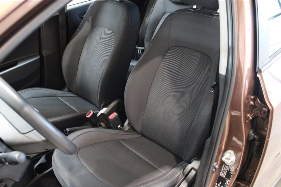 Hyundai i10 1.0i Comfort Cruise controle Climatronic Rijklaar incl onderhoud Bovag garantie