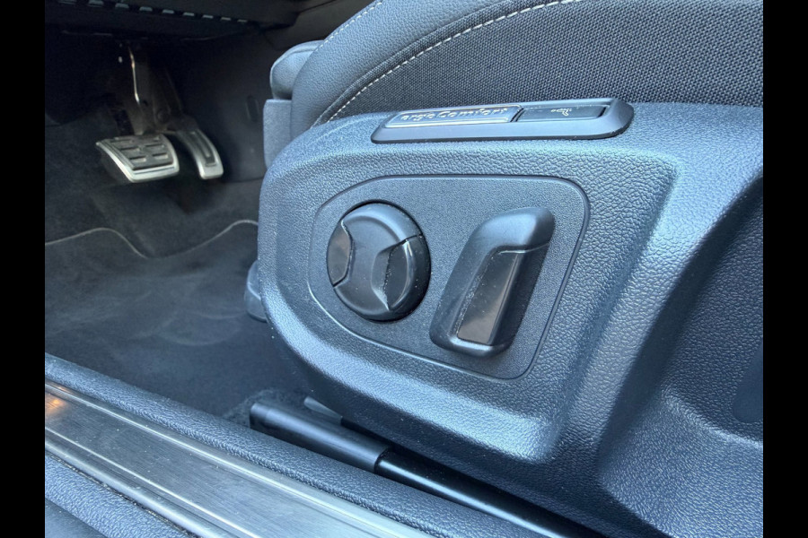 Volkswagen Arteon 1.4TSI Hybrid R-Line | Pano | Virtual |HUD