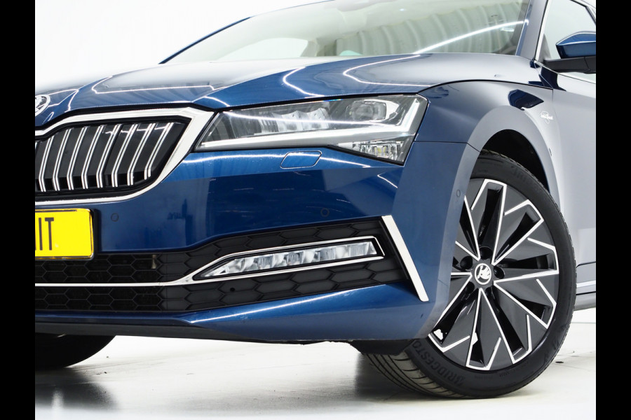 Škoda Superb Combi 1.4 TSI iV Laurin & Klement | Trekhaak | Leder | Canton | 360 | Keyless | Adaptive Cruise | Virtual | Memory | Carplay