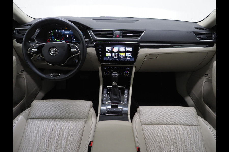 Škoda Superb Combi 1.4 TSI iV Laurin & Klement | Trekhaak | Leder | Canton | 360 | Keyless | Adaptive Cruise | Virtual | Memory | Carplay