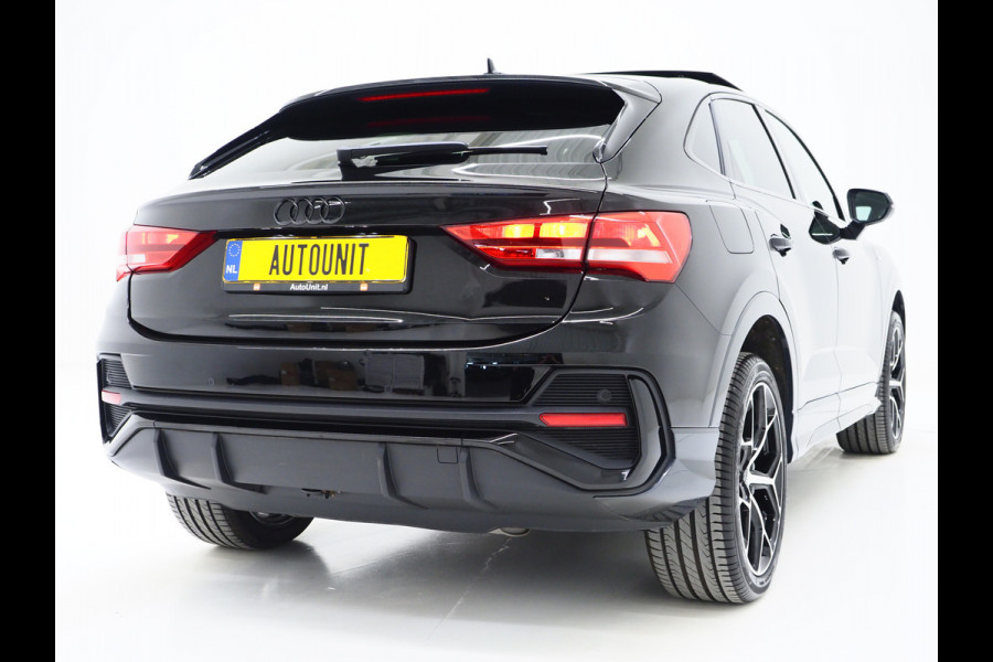 Audi Q3 Sportback 45 TFSI e Full Black | Panoramadak | Leder | Sfeerlicht | Cruise | DAB | Virtual | Donkere Hemel | Carplay