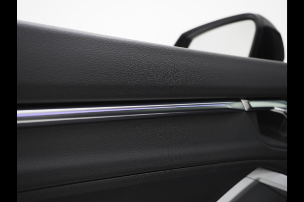 Audi Q3 Sportback 45 TFSI e Full Black | Panoramadak | Leder | Sfeerlicht | Cruise | DAB | Virtual | Donkere Hemel | Carplay