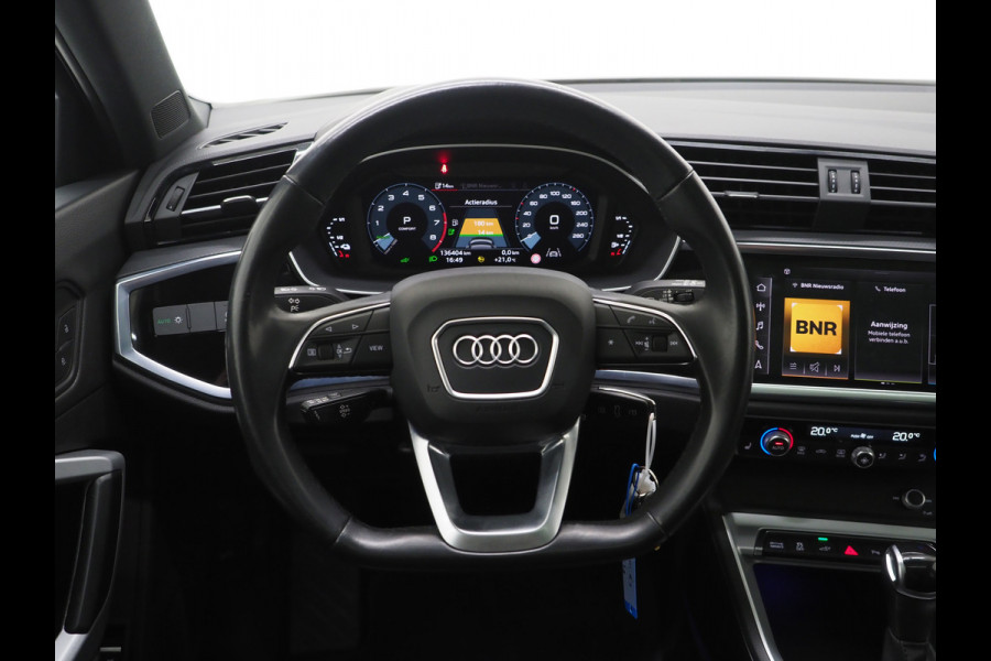 Audi Q3 Sportback 45 TFSI e Full Black | Panoramadak | Leder | Sfeerlicht | Cruise | DAB | Virtual | Donkere Hemel | Carplay