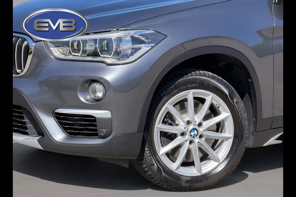 BMW X1 SDrive20i AUTOMAAT 192 pk Orange Sport Edition, lederen sportinterieur,stoelverwarming, elect achterklep, NL auto met nap