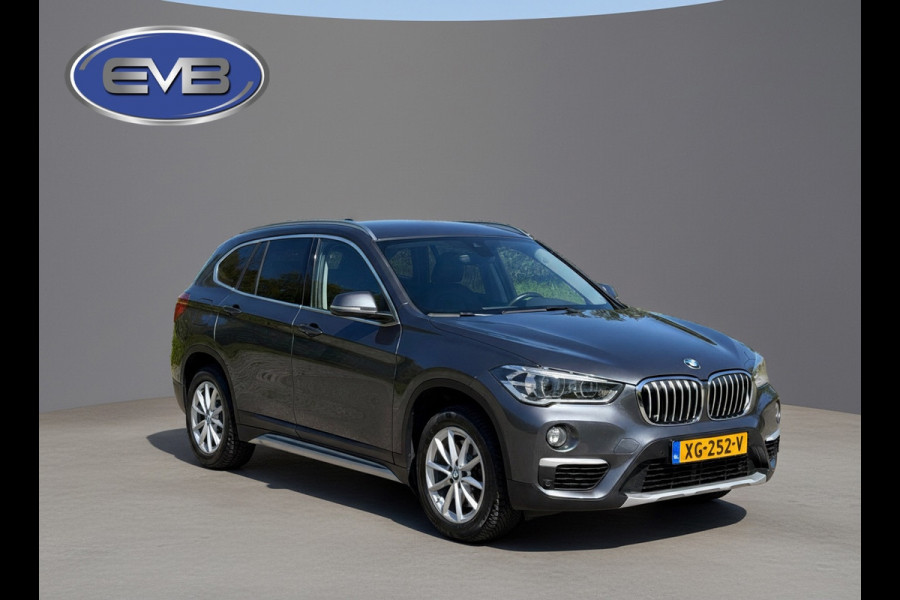 BMW X1 SDrive20i AUTOMAAT 192 pk Orange Sport Edition, lederen sportinterieur,stoelverwarming, elect achterklep, NL auto met nap
