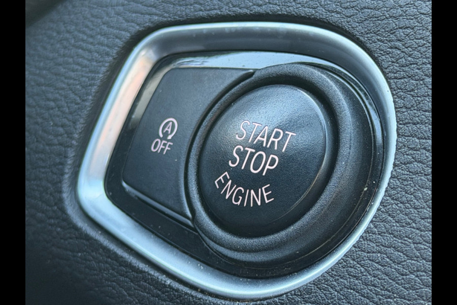 BMW X1 SDrive20i AUTOMAAT 192 pk Orange Sport Edition, lederen sportinterieur,stoelverwarming, elect achterklep, NL auto met nap