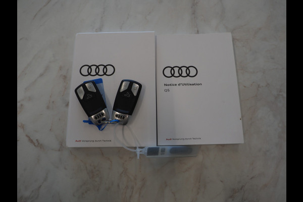 Audi Q5 50 TFSI e quattro | Panoramadak | Leder | Adaptive Cruise | Camera | Virtual | Dodehoek | DAB | Carplay