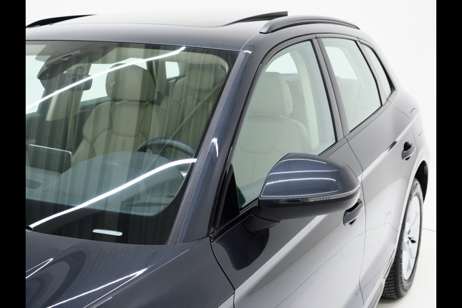 Audi Q5 50 TFSI e quattro | Panoramadak | Leder | Adaptive Cruise | Camera | Virtual | Dodehoek | DAB | Carplay