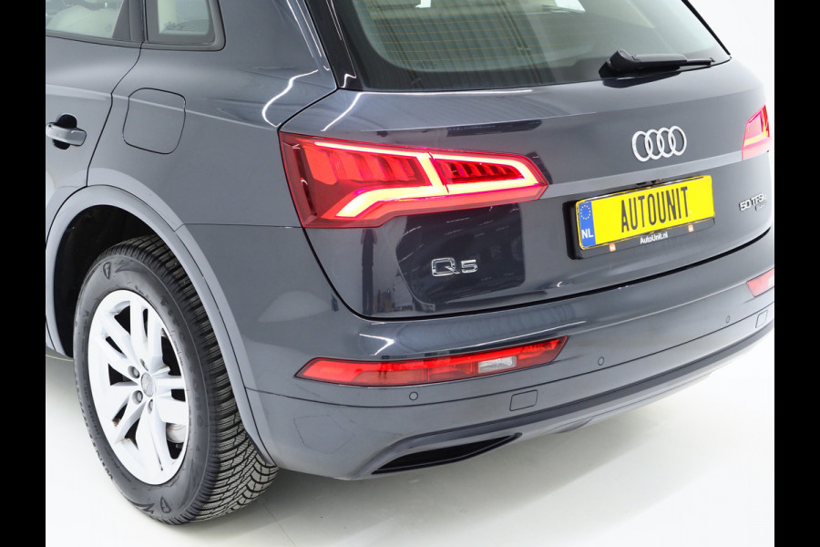 Audi Q5 50 TFSI e quattro | Panoramadak | Leder | Adaptive Cruise | Camera | Virtual | Dodehoek | DAB | Carplay