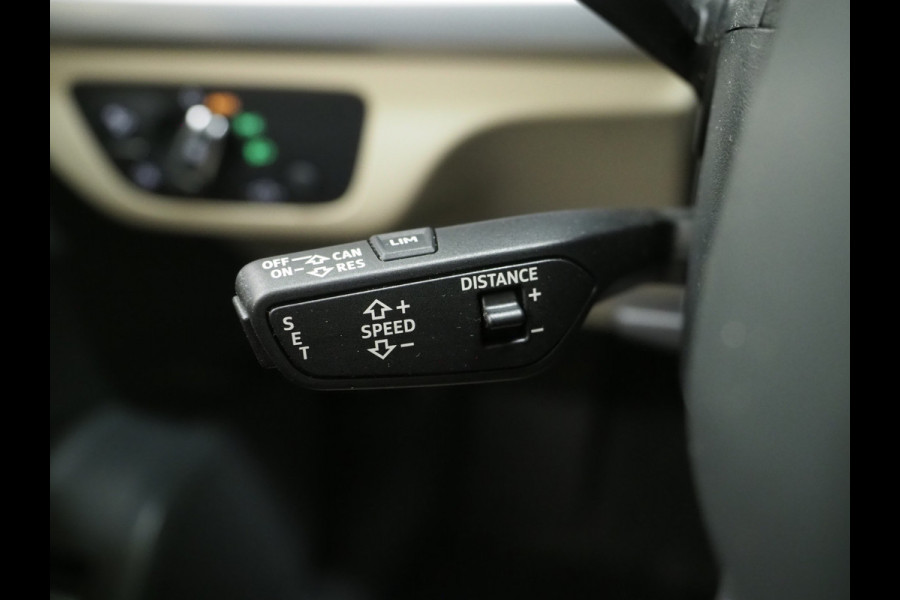 Audi Q5 50 TFSI e quattro | Panoramadak | Leder | Adaptive Cruise | Camera | Virtual | Dodehoek | DAB | Carplay