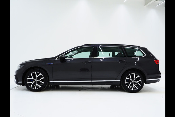 Volkswagen Passat Variant 1.4 TSI PHEV GTE | Panoramadak | Massage | HUD | 360 | Keyless | Adaptive Cruise | Virtual | Carplay