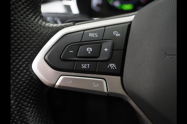 Volkswagen Passat Variant 1.4 TSI PHEV GTE | Panoramadak | Massage | HUD | 360 | Keyless | Adaptive Cruise | Virtual | Carplay