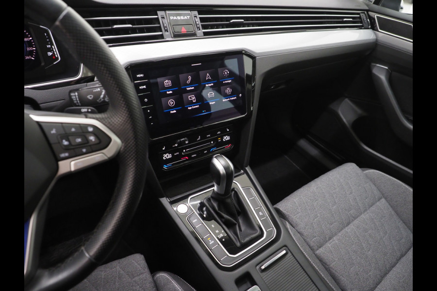 Volkswagen Passat Variant 1.4 TSI PHEV GTE | Panoramadak | Massage | HUD | 360 | Keyless | Adaptive Cruise | Virtual | Carplay
