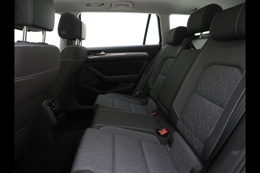 Volkswagen Passat Variant 1.4 TSI PHEV GTE | Panoramadak | Massage | HUD | 360 | Keyless | Adaptive Cruise | Virtual | Carplay
