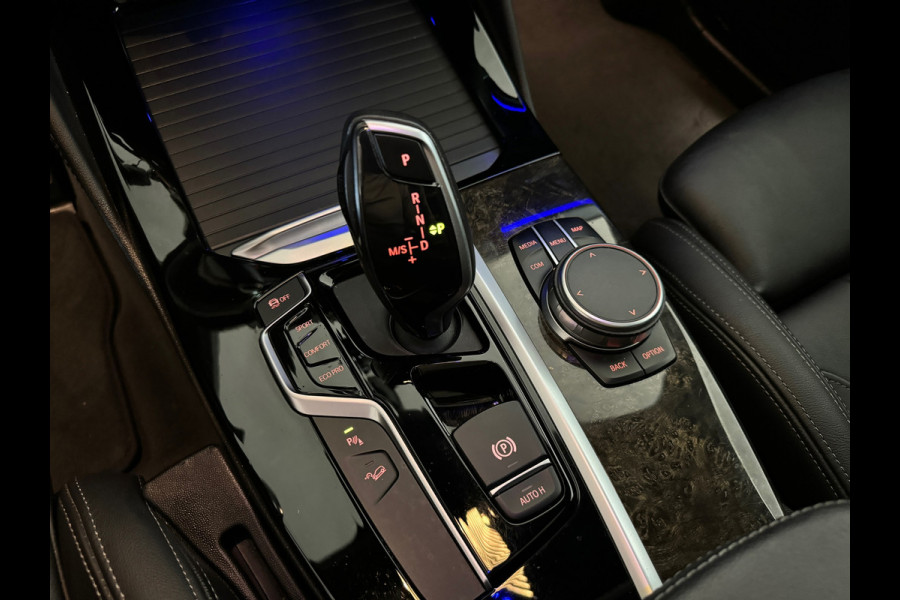 BMW X4 XDrive30i High Executive M Sport Pano|Memory|HuD|Sfeer