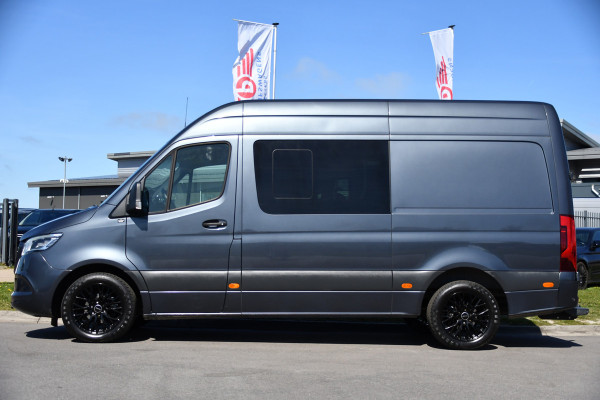 Mercedes-Benz Sprinter 319 V6 3.0 CDI L2H2 DC PB Edition Cruise, 360 Camera, Carplay, LED, 190pk, Virtual, Geveerde stoel, NAVI, Automaat, Uniek!