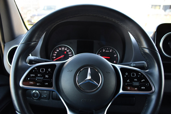 Mercedes-Benz Sprinter 319 V6 3.0 CDI L2H2 DC PB Edition Cruise, 360 Camera, Carplay, LED, 190pk, Virtual, Geveerde stoel, NAVI, Automaat, Uniek!
