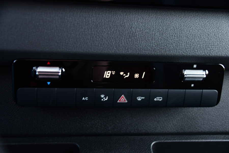 Mercedes-Benz Sprinter 319 V6 3.0 CDI L2H2 DC PB Edition Cruise, 360 Camera, Carplay, LED, 190pk, Virtual, Geveerde stoel, NAVI, Automaat, Uniek!