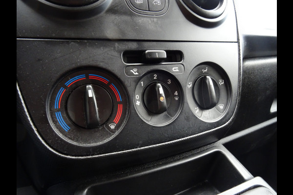 Fiat Fiorino 1.3 MJ SX * KLUIZEN * WAARDE TRANSPORT !!