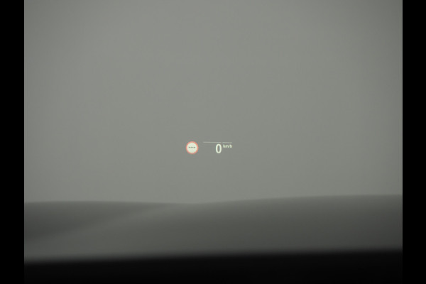 BMW 5 Serie Touring 520e | Panoramadak | LED Grille | Trekhaak | Leder | HUD | 360 | Dodehoek | Sfeerlicht | Memory | Carplay