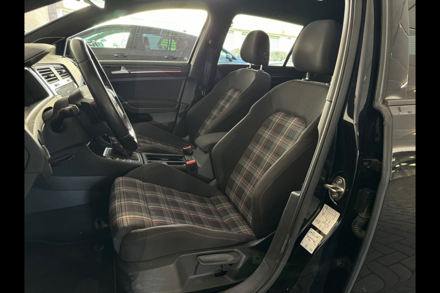 Volkswagen Golf 2.0 TSI GTI Performance Pano|Key|Dynaudi|DCC
