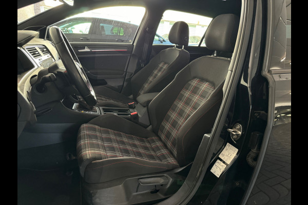 Volkswagen Golf 2.0 TSI GTI Performance Pano|Key|Dynaudi|DCC