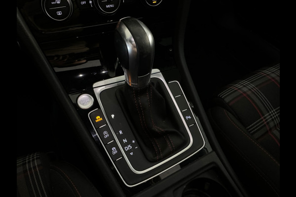 Volkswagen Golf 2.0 TSI GTI Performance Pano|Key|Dynaudi|DCC