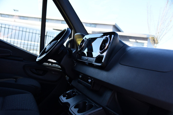 Mercedes-Benz Sprinter 317 1.9 CDI L2H2 RWD PB Edition Cruise, 360 Camera, Carplay, 2 x Schuifdeur, LED, Stoelverwarming, Clima, 170, Automaat, Uniek!