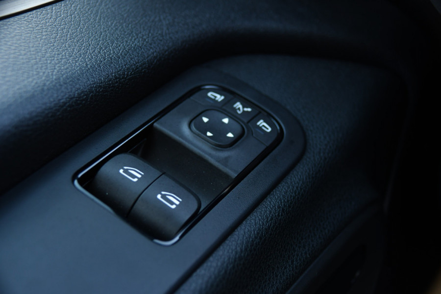 Mercedes-Benz Sprinter 317 1.9 CDI L2H2 RWD PB Edition Cruise, 360 Camera, Carplay, 2 x Schuifdeur, LED, Stoelverwarming, Clima, 170, Automaat, Uniek!