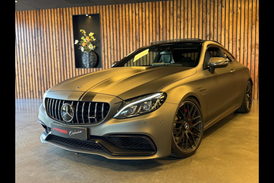 Mercedes-Benz C-Klasse Coupé AMG 63 S / Carbon / Burmester / Memory / Pano / Performance stoelen / Designo / Camera