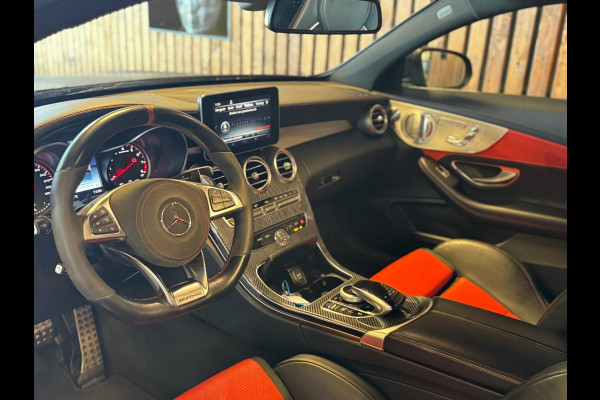 Mercedes-Benz C-Klasse Coupé AMG 63 S / Carbon / Burmester / Memory / Pano / Performance stoelen / Designo / Camera