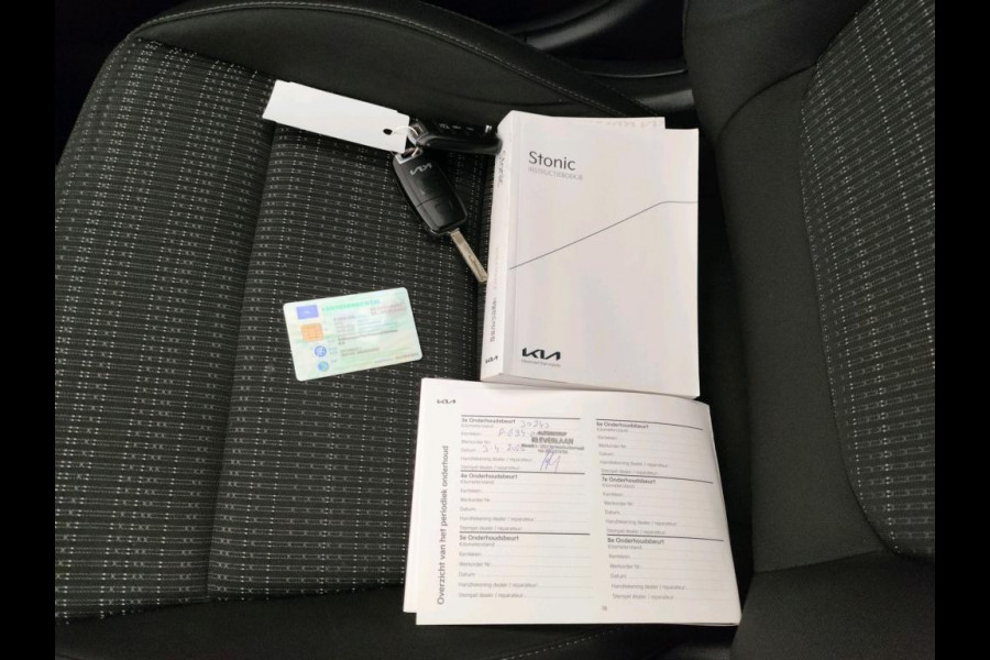 Kia Stonic 1.0 T-GDi MHEV DynamicLine NL-AUTO | CARPLAY | ANDROID AUTO | CAMERA
