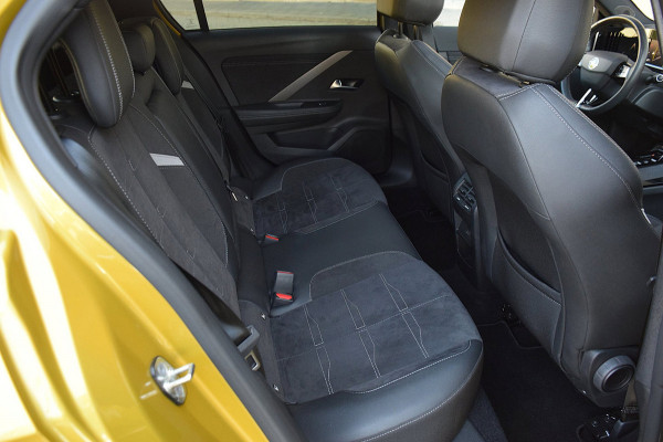 Opel Astra 1.2 Turbo Ultimate*1e Eigenaar*27Dkm*NAP*Head-up*360Cam*Pano*Vol