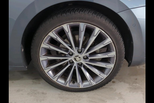 Škoda Octavia Combi 1.5 e-TSI Business Edition Plus NL-AUTO | PANODAK | STOELVERWARMING | ELEKTR. KLEP