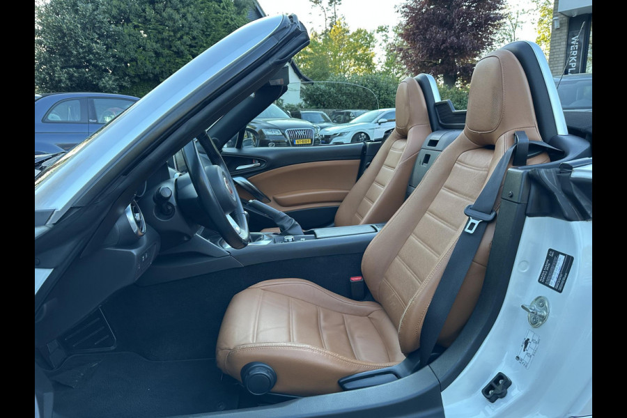 Fiat 124 Spider 1.4 MultiAir Turbo Lusso Leder|Navi|Camera|Keyless|Stoelverwarming