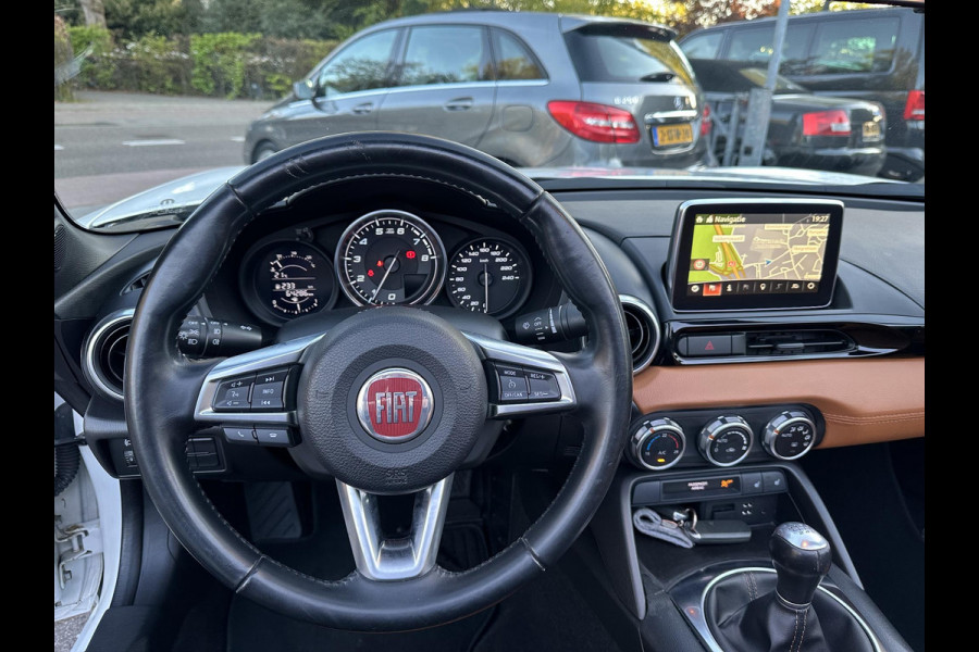 Fiat 124 Spider 1.4 MultiAir Turbo Lusso Leder|Navi|Camera|Keyless|Stoelverwarming