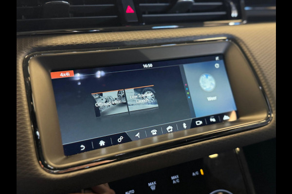 Land Rover Range Rover Evoque 2.0 P200 AWD R-Dynamic / Pano / Stoel-stuurverwarming / Leer / Camera / Virtual