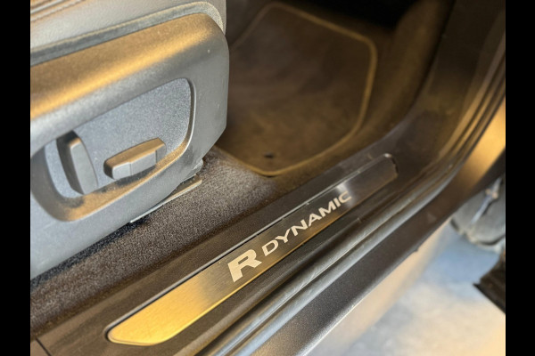 Land Rover Range Rover Evoque 2.0 P200 AWD R-Dynamic / Pano / Stoel-stuurverwarming / Leer / Camera / Virtual