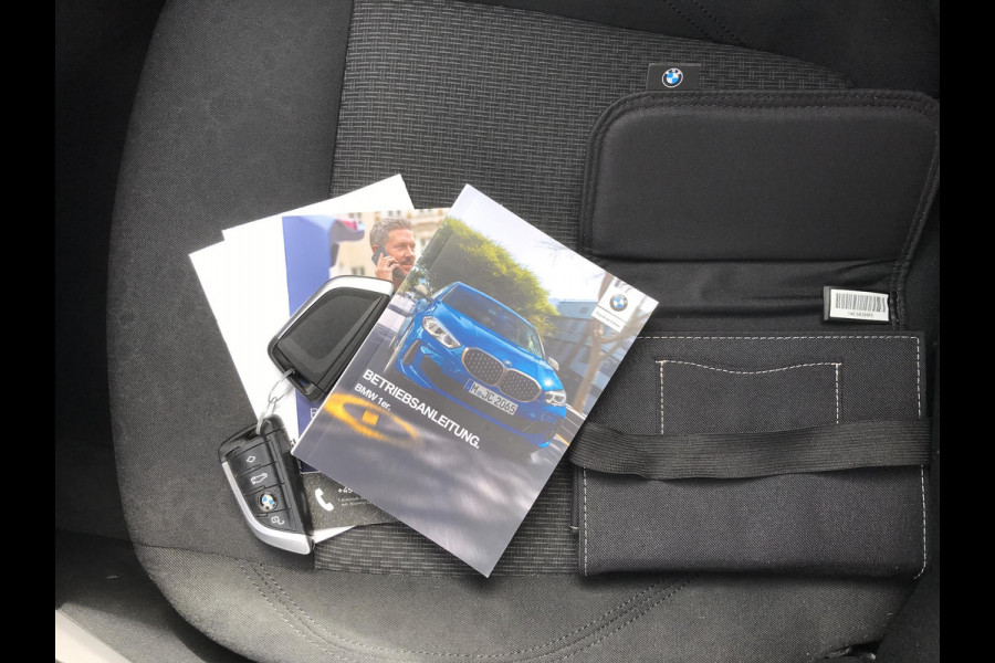 BMW 1-serie 118i High Executive Automaat