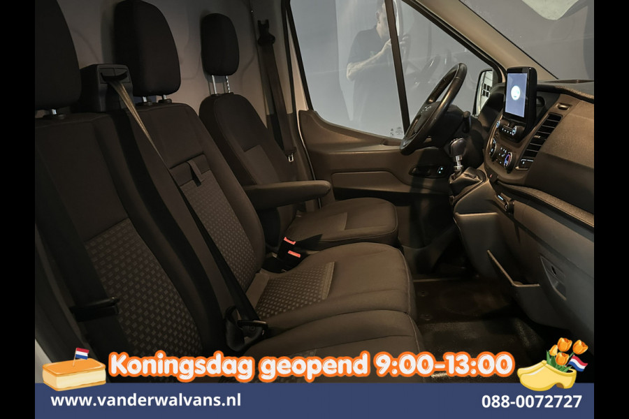 Ford Transit 2.0 TDCI 131pk L3H2 Euro6 Airco | Camera | Navigatie | Apple Carplay | LED | Cruisecontrol Parkeersensoren, Stoelverwarming, Verwarmde voorruit, Bijrijdersbank, 2500kg trekvermogen